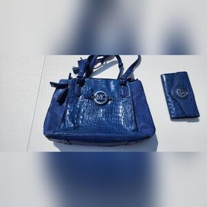 MC (Marc Chantal)leather purse AND wallet in teal